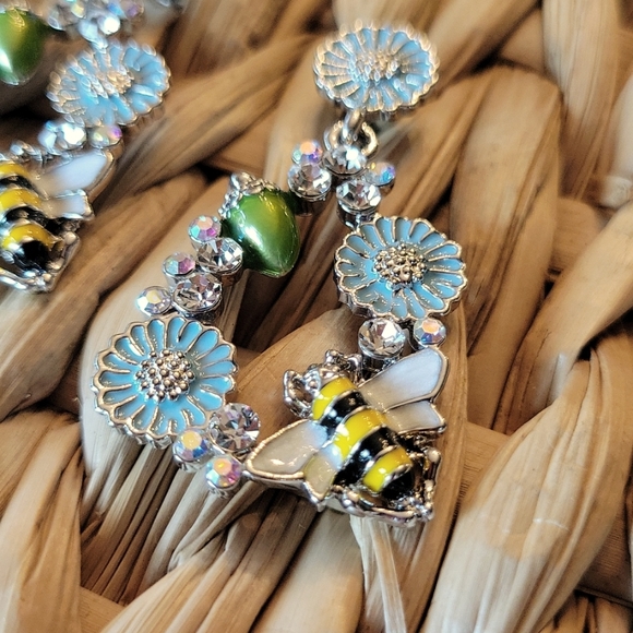 Glitzy Glam Honeybee and Cornflower Drop Dangle Earrings - Picture 6 of 6